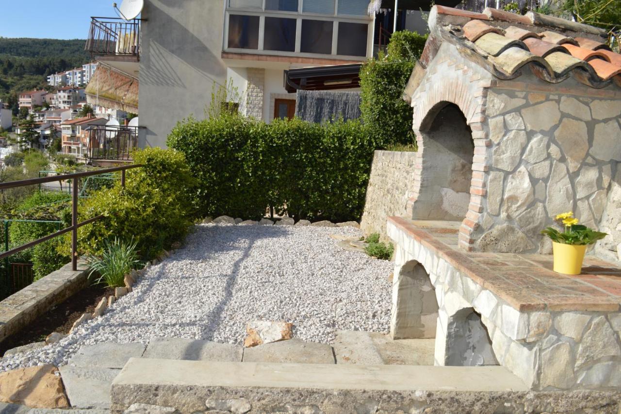Apartments With Wifi Rabac, Labin - 17261 Luaran gambar