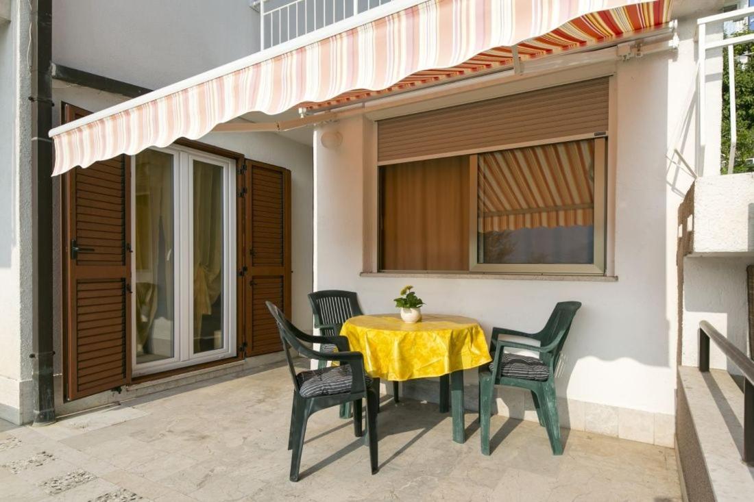 Apartments With Wifi Rabac, Labin - 17261 Luaran gambar