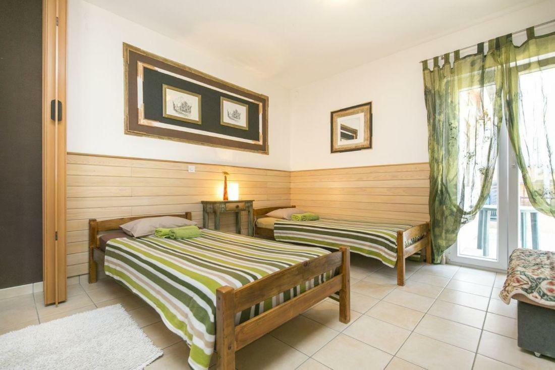 Apartments With Wifi Rabac, Labin - 17261 Luaran gambar